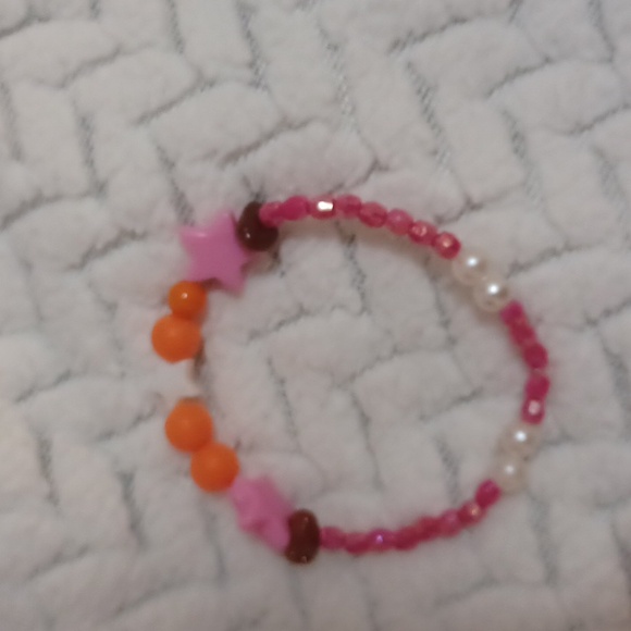 Bracelets - Picture 3 of 5
